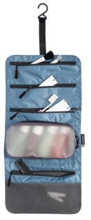 Cocoon Hanging Minimalist Light Toiletry Kit