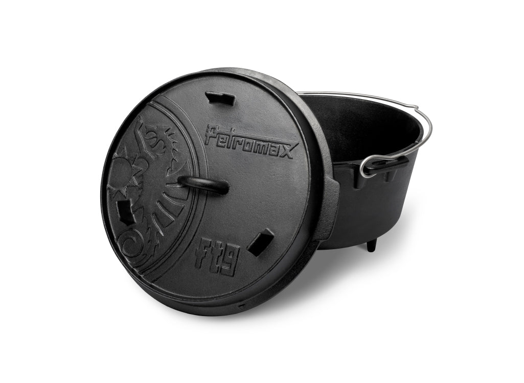 Petromax Cast Iron Dutch Oven with Legs