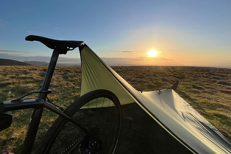 DD Hammocks SuperLight - Bikepacker Tarp - Olive Green