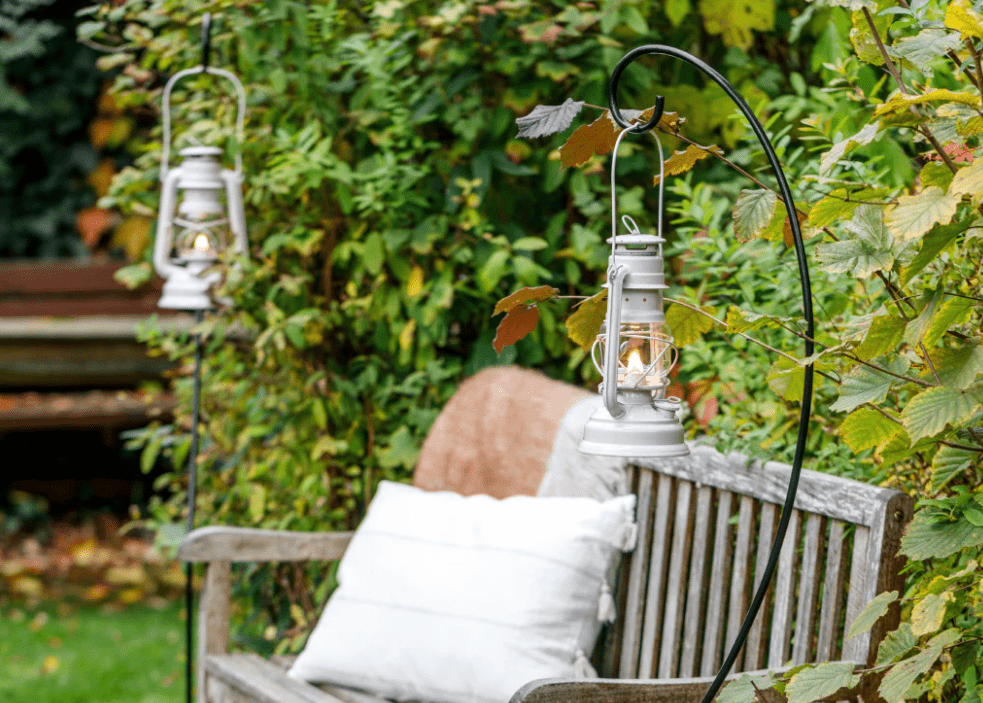 Feuerhand Lantern Holder