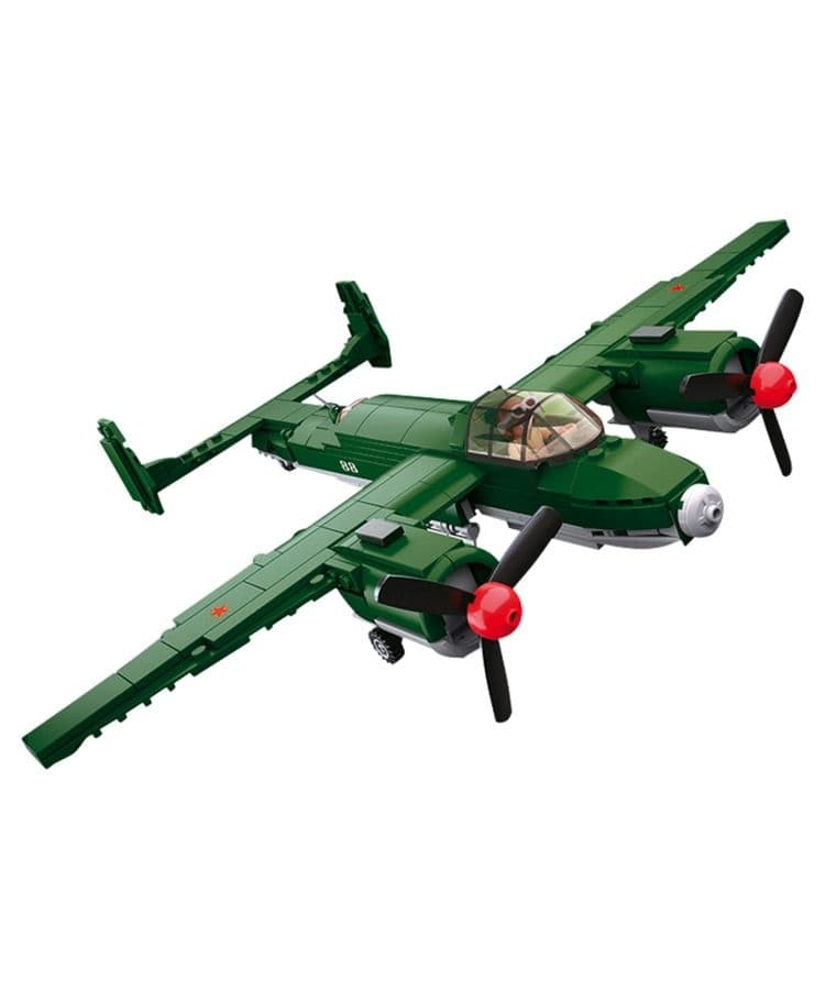 Kombat UK Sluban WWII Allied Bomber Model Kit - B0688