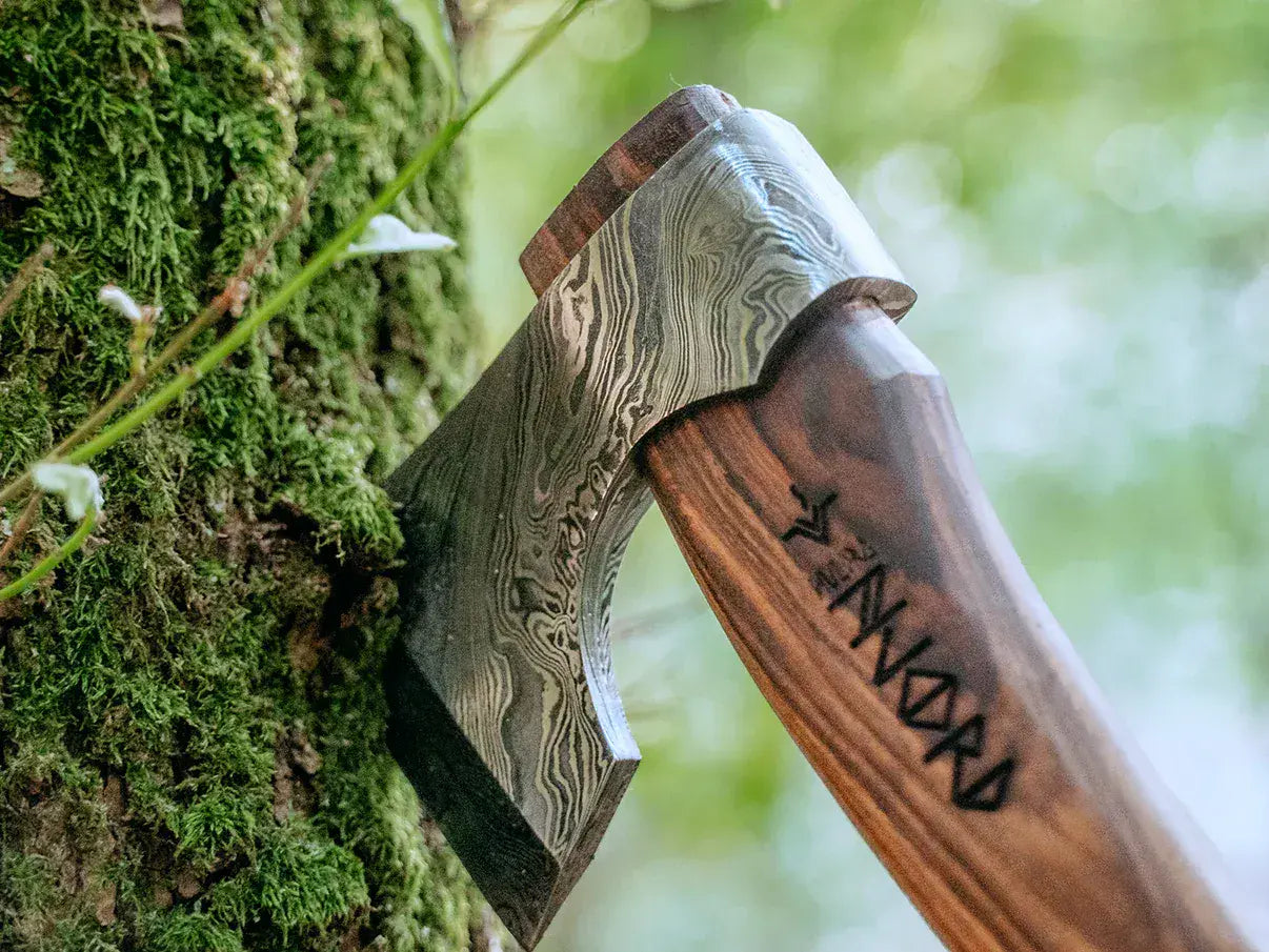 Njord Huldra Medium Damascus Axe