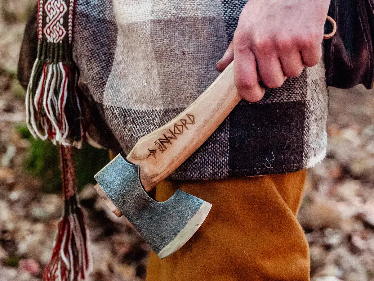 Njord Malin Compact Axe