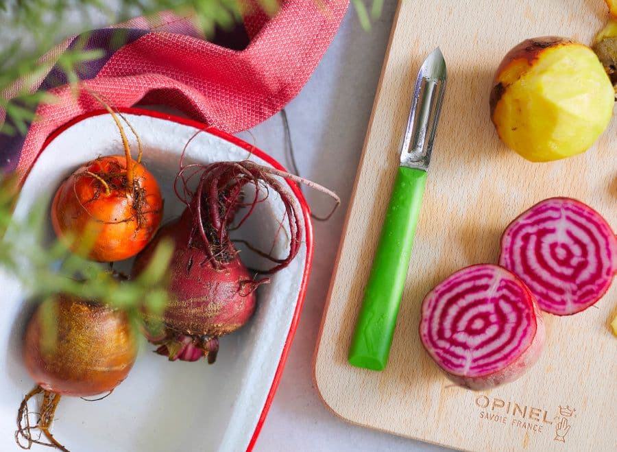 Opinel N°315 Essentiels+ Peeler - Green