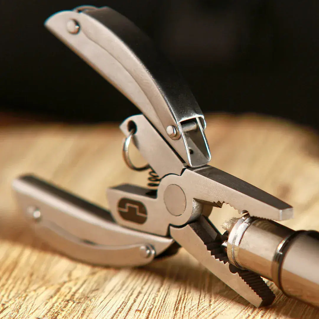 True Utility Scarab 7 In 1 Keyring Multi Tool