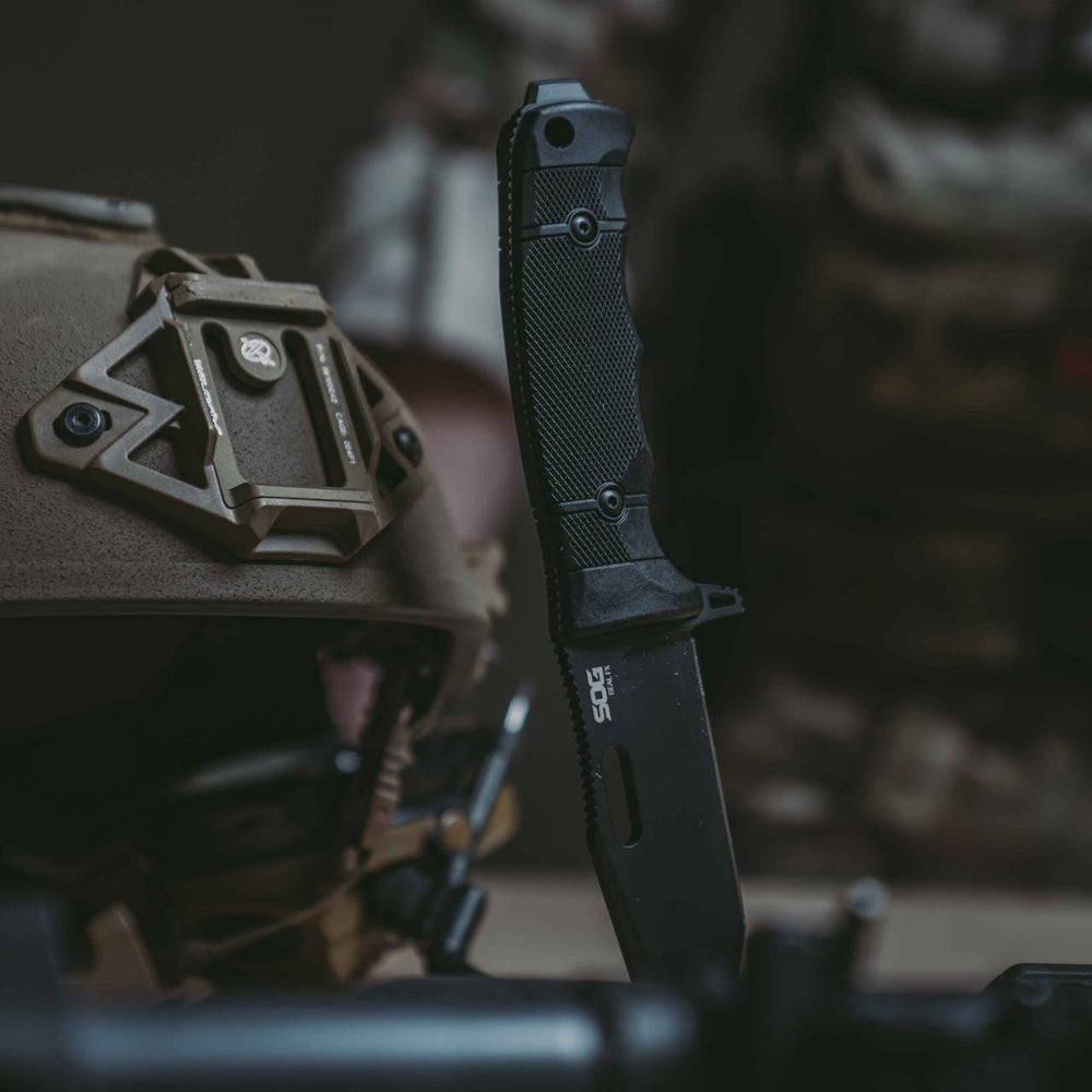 SOG SEAL FX Tanto Fixed Blade Bushcraft Knife