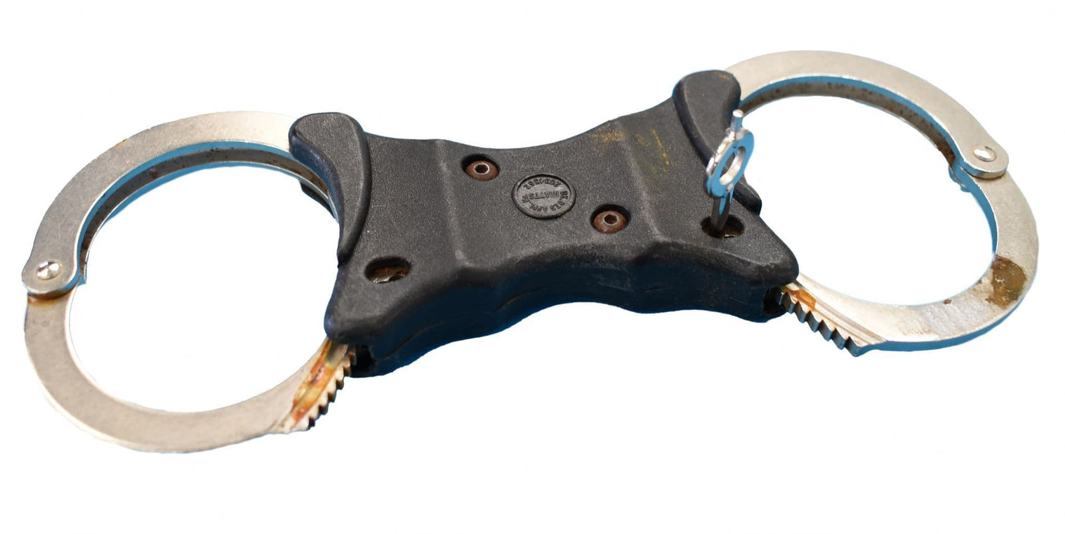 Speedcuffs Rear Stack British Police Rigid Speedcuffs Handcuffs With Key – Preppers Shop UK